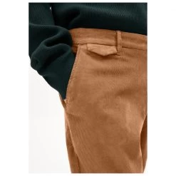 ARMEDANGELS - Alvaaro Premium Cord - Casual Trousers -Outdoor sportswear armedangels alvaaro premium cord casual trousers detail 3