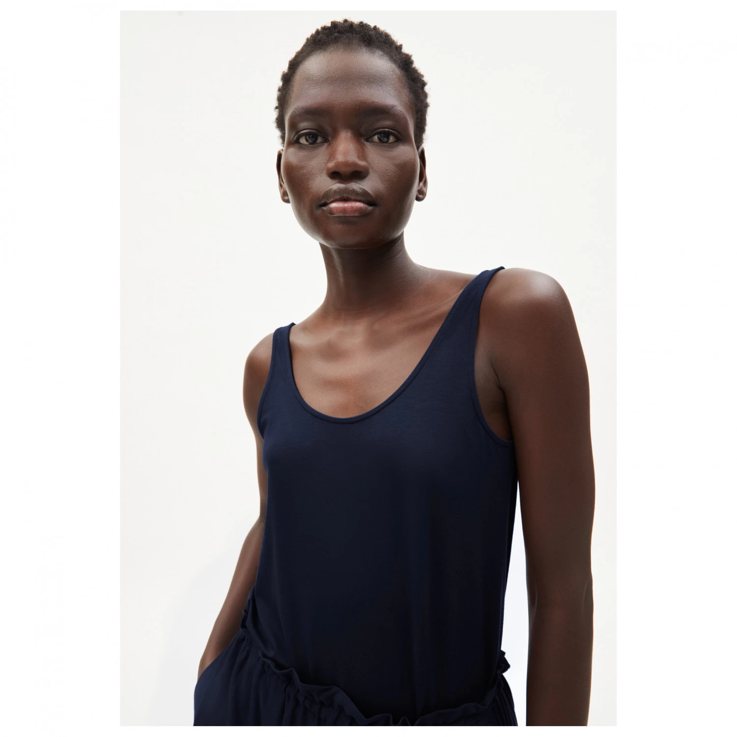 ARMEDANGELS - Women's Ashraani Solid - Top 4 ARMEDANGELS - Women's Ashraani Solid - Top - Image 2