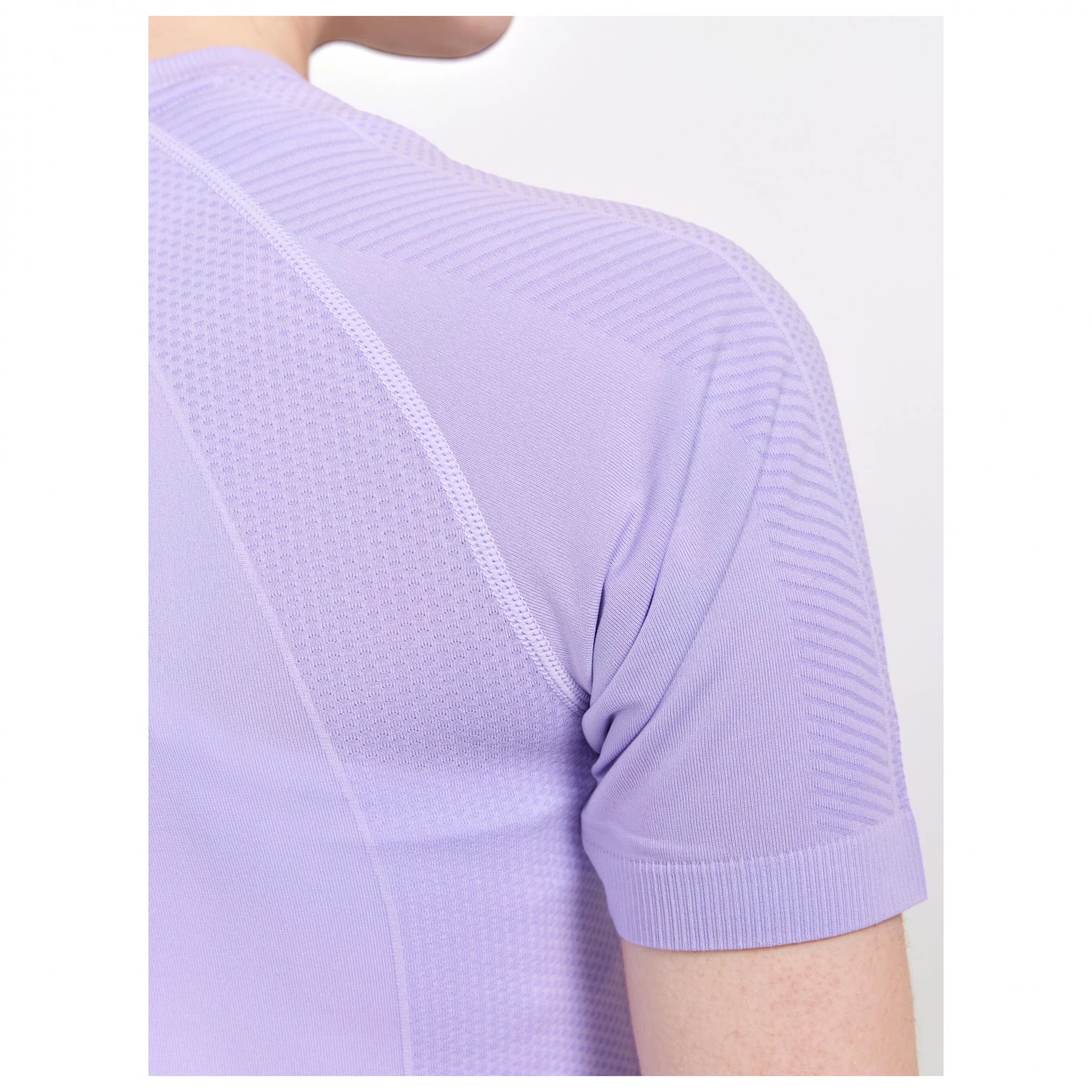 Craft - Women's Advanced Cool Intensity S/S - Synthetic Base Layer 6 Craft - Women's Advanced Cool Intensity S/S - Synthetic Base Layer - Image 4