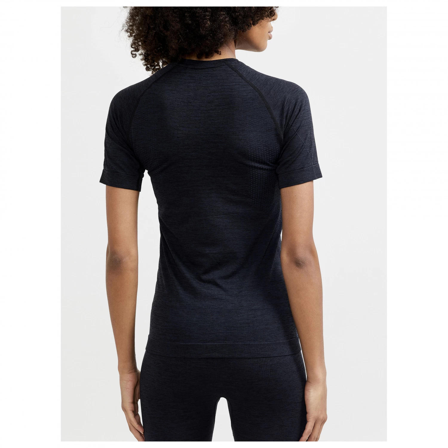 Craft - Women's Core Dry Active Comfort S/S - Synthetic Base Layer 5 Craft - Women's Core Dry Active Comfort S/S - Synthetic Base Layer - Image 3