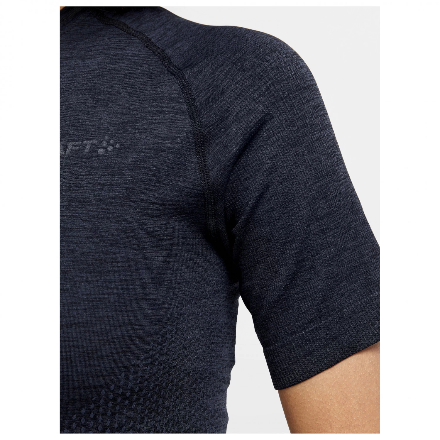 Craft - Women's Core Dry Active Comfort S/S - Synthetic Base Layer 7 Craft - Women's Core Dry Active Comfort S/S - Synthetic Base Layer - Image 5