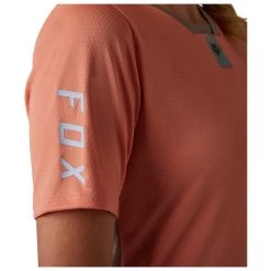 FOX Racing - Women's Defend S/S Jersey - Cycling Jersey 12 FOX Racing - Women's Defend S/S Jersey - Cycling Jersey -Outdoor sportswear fox racing womens defend s s jersey cycling jersey detail 5