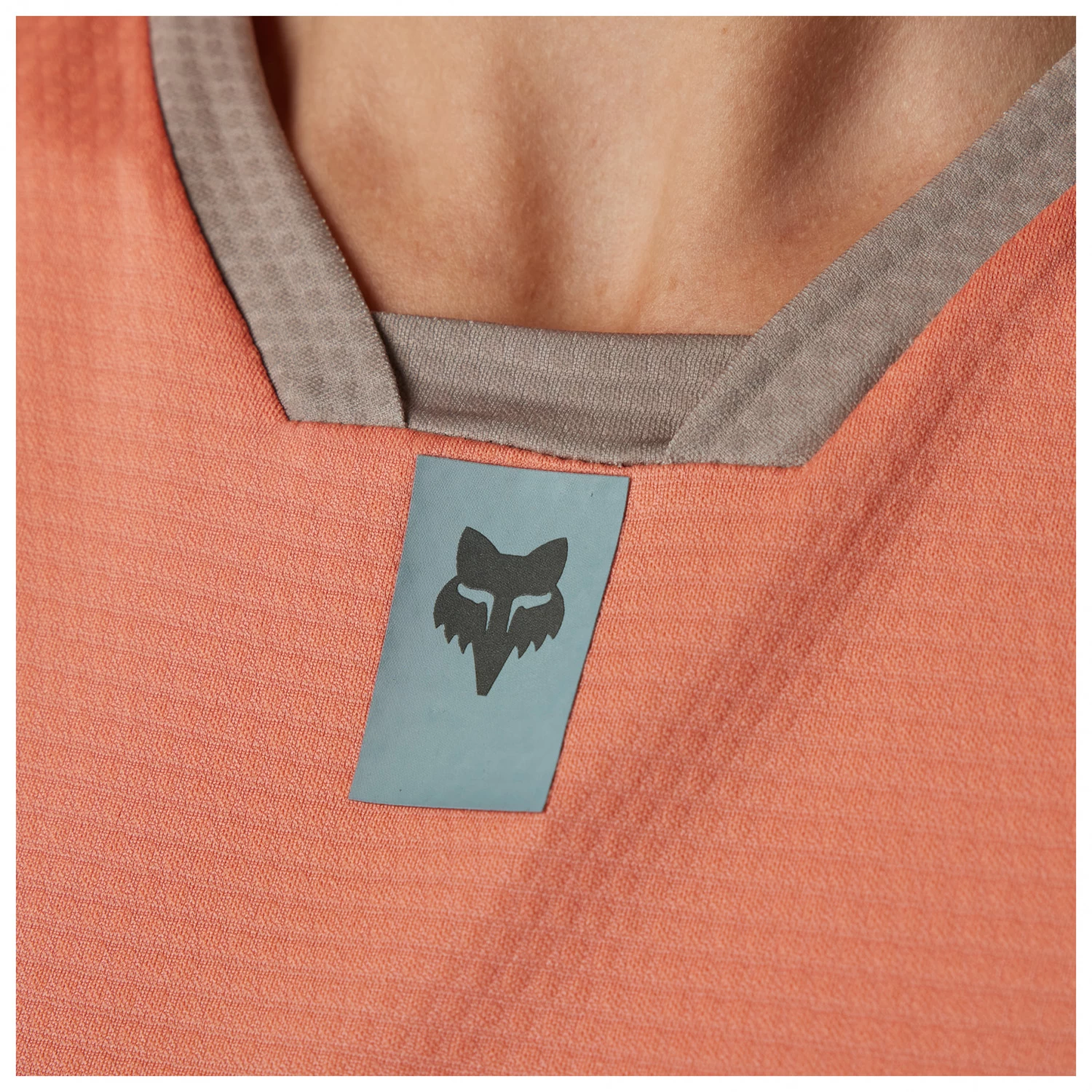 FOX Racing - Women's Defend S/S Jersey - Cycling Jersey 8 FOX Racing - Women's Defend S/S Jersey - Cycling Jersey - Image 6