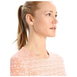 Icebreaker - Women's 250 Vertex L/S Crewe Alpine Geo - Merino Base Layer 12 Icebreaker - Women's 250 Vertex L/S Crewe Alpine Geo - Merino Base Layer -Outdoor sportswear icebreaker womens 250 vertex l s crewe alpine geo merino base layer detail 5