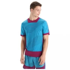 Icebreaker - Zoneknit S/S Tee Geodetic - Merino Base Layer -Outdoor sportswear icebreaker zoneknit s s tee geodetic merino base layer detail 3