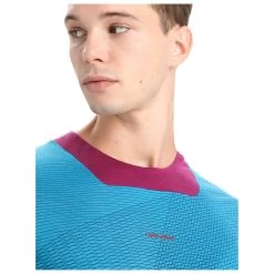 Icebreaker - Zoneknit S/S Tee Geodetic - Merino Base Layer -Outdoor sportswear icebreaker zoneknit s s tee geodetic merino base layer detail 6