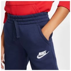 Nike - Boy's Sportswear Club - Tracksuit Trousers 12 Nike - Boy's Sportswear Club - Tracksuit Trousers -Outdoor sportswear nike boys sportswear club tracksuit trousers detail 5