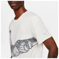 Nike - Dri-FIT UV Miler Run Division - Running Shirt -Outdoor sportswear nike dri fit uv miler run division running shirt detail 4