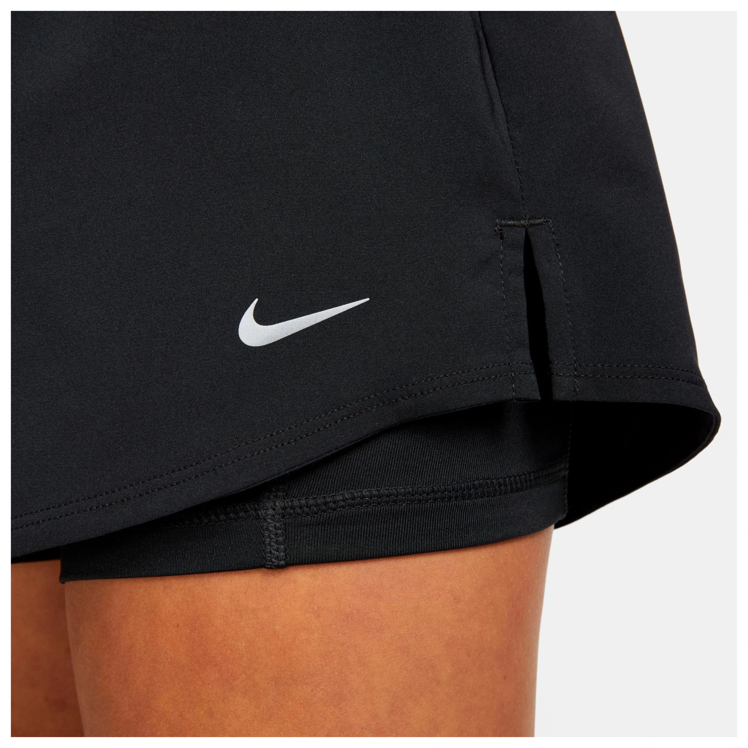 Nike - Women's Dri-FIT One 3'' 2-in-1 - Running Shorts 6 Nike - Women's Dri-FIT One 3'' 2-in-1 - Running Shorts - Image 4