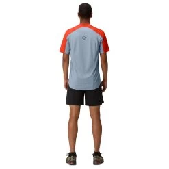 Norrøna - Senja Equaliser Lightweight T-Shirt - Running Shirt 10 Norrøna - Senja Equaliser Lightweight T-Shirt - Running Shirt -Outdoor sportswear norroena senja equaliser lightweight t shirt running shirt detail 4