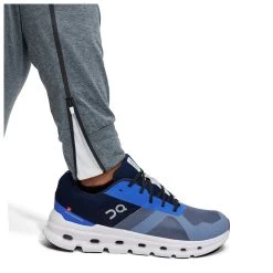 On - Running Pants - Running Trousers 13 On - Running Pants - Running Trousers -Outdoor sportswear on running pants running trousers detail 6