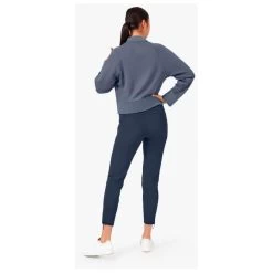 On - Women's Lightweight Pants - Tracksuit Trousers 10 On - Women's Lightweight Pants - Tracksuit Trousers -Outdoor sportswear on womens lightweight pants tracksuit trousers detail 3