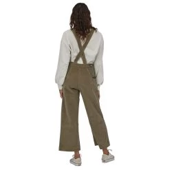Patagonia - Women's Stand Up Cropped Corduroy Overalls - Casual Trousers 9 Patagonia - Women's Stand Up Cropped Corduroy Overalls - Casual Trousers -Outdoor sportswear patagonia womens stand up cropped corduroy overalls casual trousers detail 3