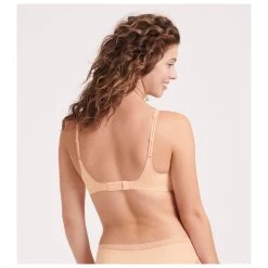 Sloggi - Women's Body Adapt Twist T-Shirt Bra - Everyday Base Layer 10 Sloggi - Women's Body Adapt Twist T-Shirt Bra - Everyday Base Layer -Outdoor sportswear sloggi womens body adapt twist t shirt bra everyday base layer detail 3