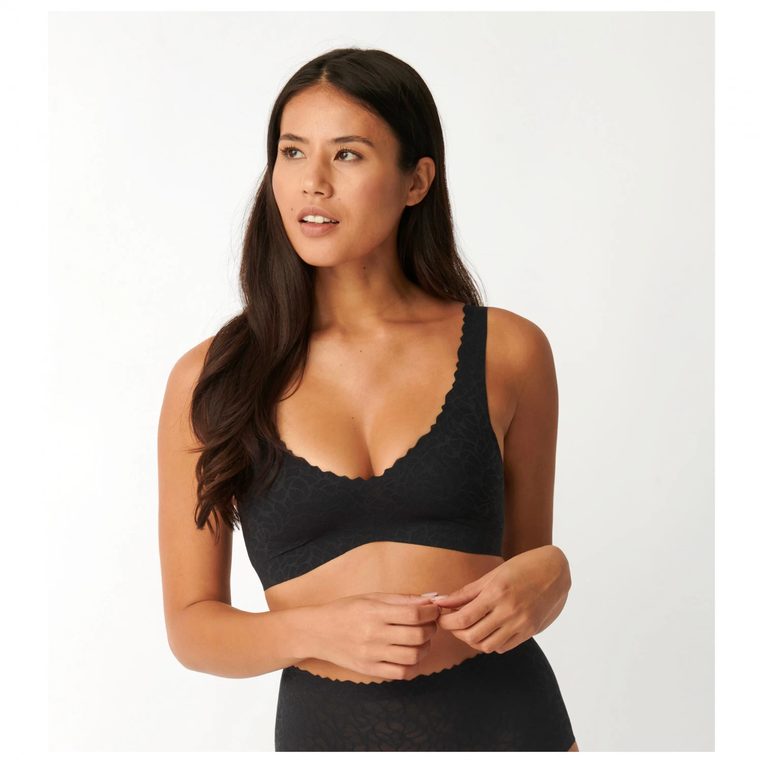 Sloggi - Women's Zero Feel Lace 2.0 Bralette - Everyday Base Layer 5 Sloggi - Women's Zero Feel Lace 2.0 Bralette - Everyday Base Layer - Image 3