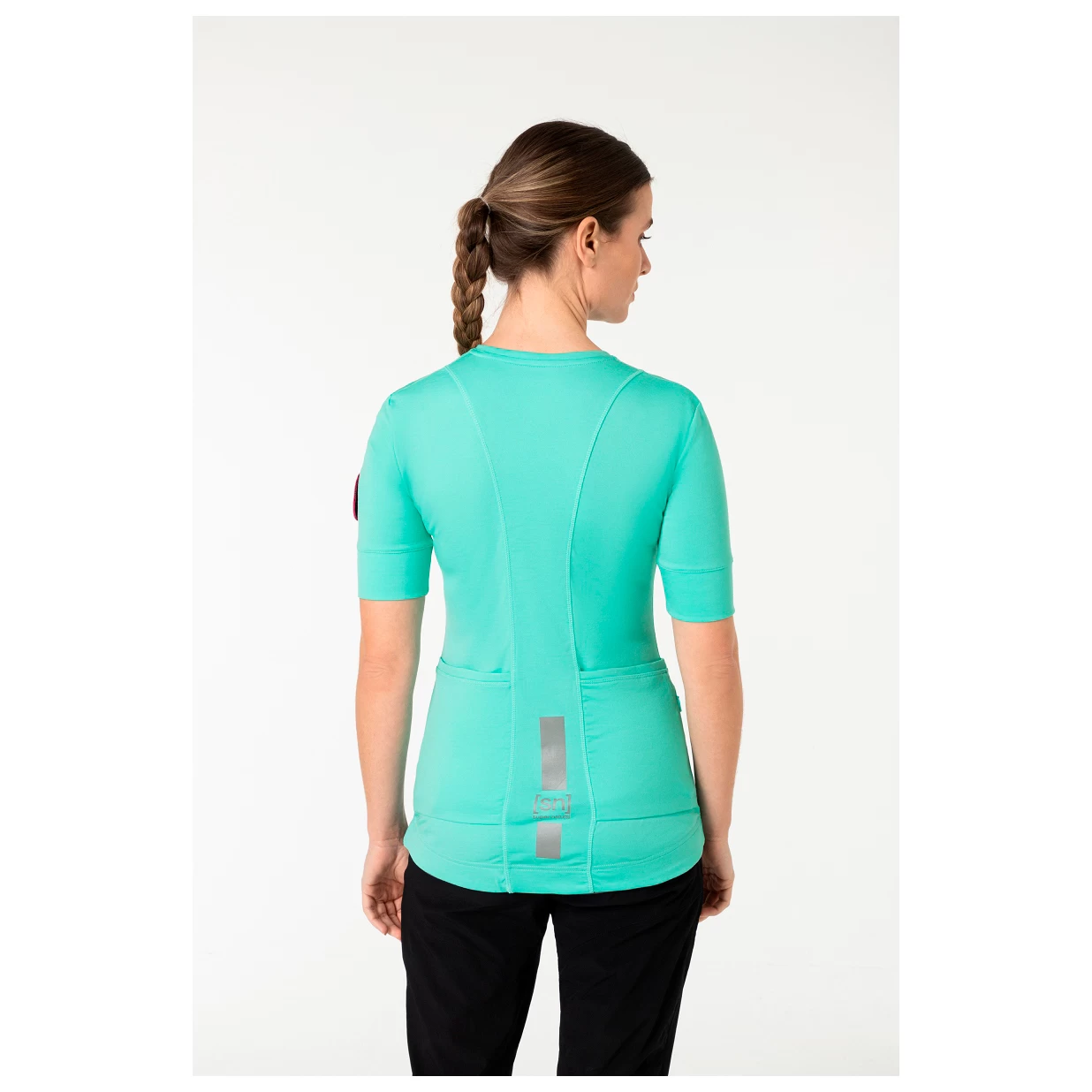 Super.natural - Women's Grava Tee - Cycling Jersey 7 Super.natural - Women's Grava Tee - Cycling Jersey - Image 6