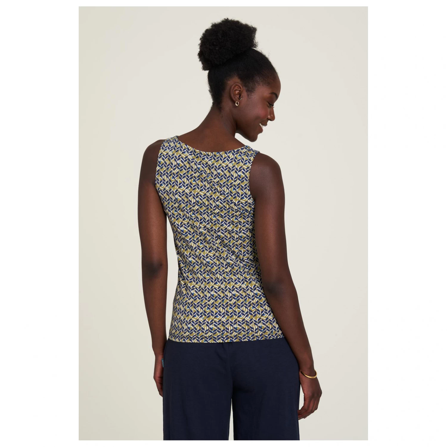 Tranquillo - Women's V-Neck Jersey-Top 6 Tranquillo - Women's V-Neck Jersey-Top - Image 4